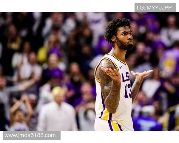 塔里伊森如何在NBA赛场上崭露头角成为新星球员的成长之路